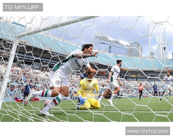 全球足球明星踢球技巧排名分析与比较探讨