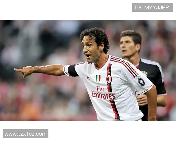 足球明星西装风采展示时尚魅力尽显的精彩瞬间欣赏 足球明星西装风采展示时尚魅力尽显的精彩瞬间欣赏