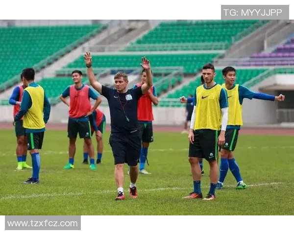 足球明星互动网站推荐及其功能解析，助你与偶像零距离接触