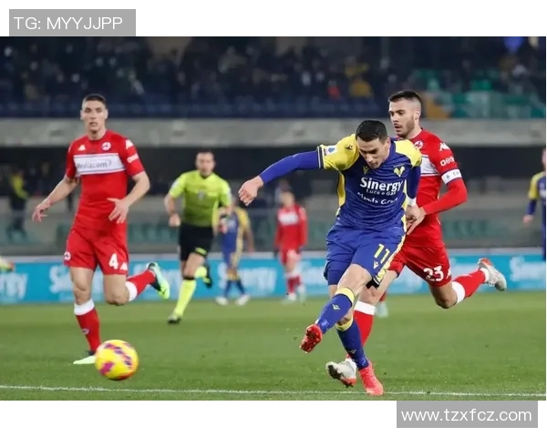 歌星与足球明星的跨界合作究竟是谁引发的热潮与关注